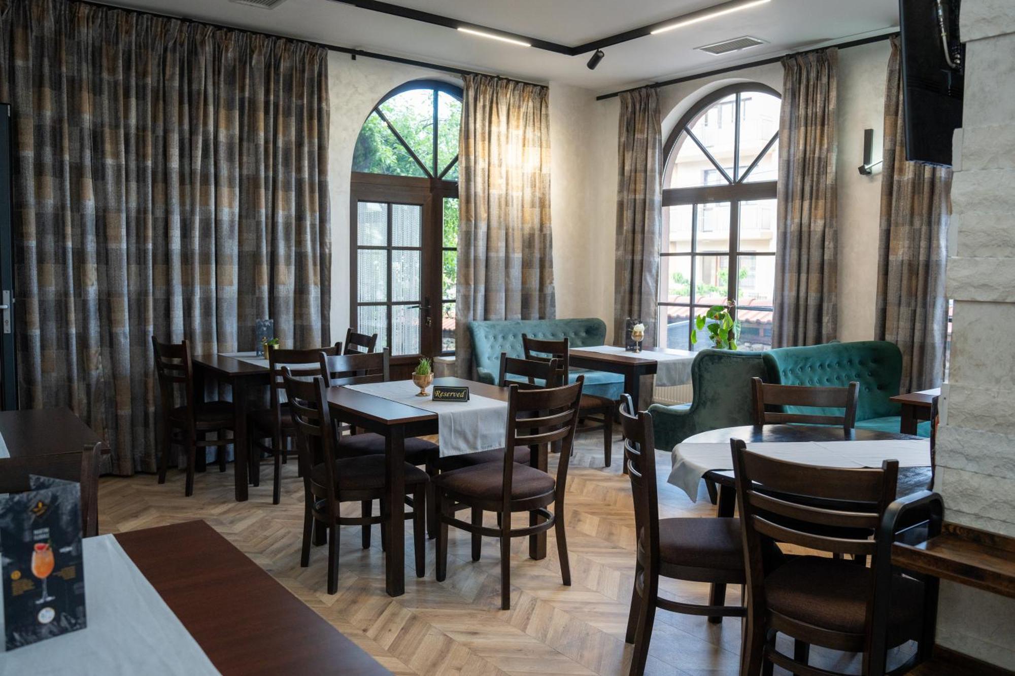 Hotel Demetra Berkovica Kültér fotó