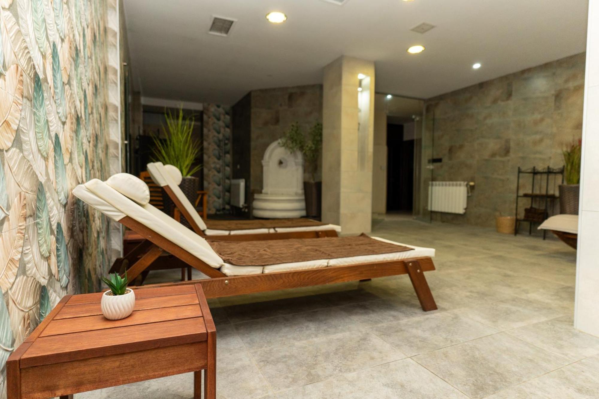 Hotel Demetra Berkovica Kültér fotó