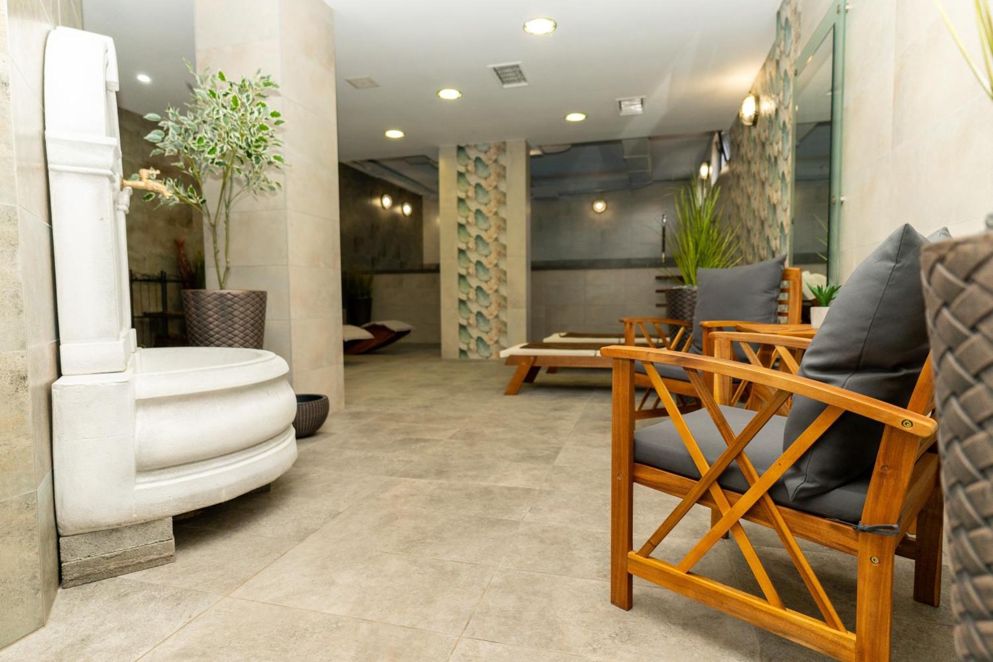 Hotel Demetra Berkovica Kültér fotó