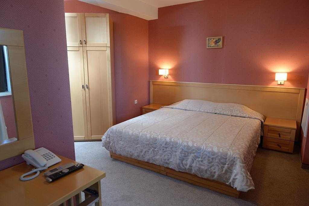 Hotel Demetra Berkovica Szoba fotó